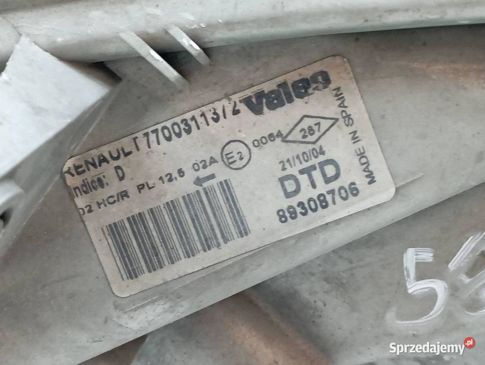 LAMPA PRZÓD PRAWA EU 89308706 Renault Trafic II Lampy przednie