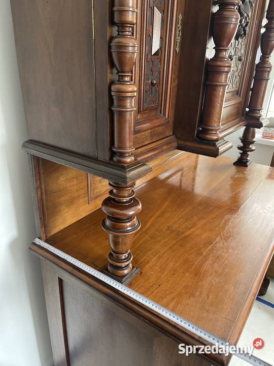 Piękny stary drewniany kredens dolnośląskie Bystrzyca Kłodzka
