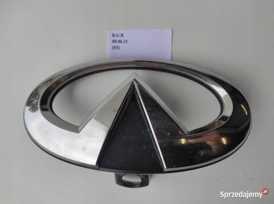 EMBLEMAT LOGO GRILL INFINITI QX70 1216 Nowy Tomyśl