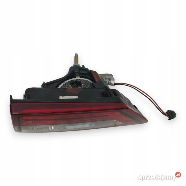 LAMPA PRAWA Renault Clio IV TYLNIA TYLNA prawy osobowe