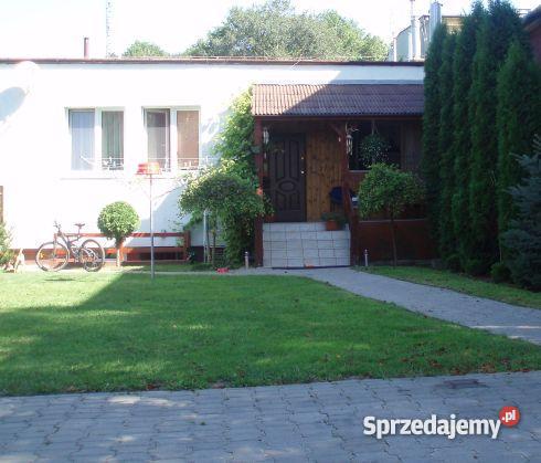 BLIŹNIAK 2POKOJE63m2 działka 300m2 Błonie sprzedam