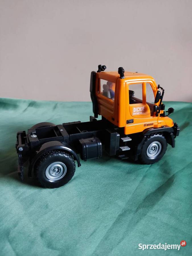 Model samochodu zabawka MercesesBenz Unimog U300 Głuchołazy