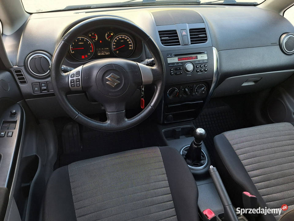 Suzuki SX4 4x4 16i ŁADNE ALUFELGi KLiMAtyzacja immobilizer Olsztyn sprzedam