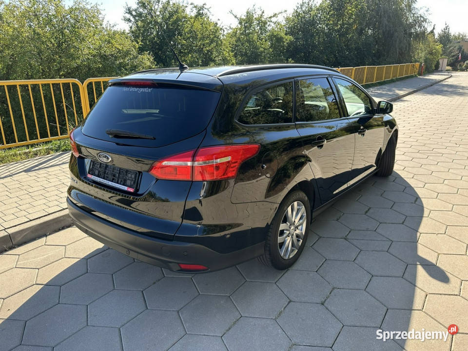Ford Focus Ford Focus Business Opłacony LED 15