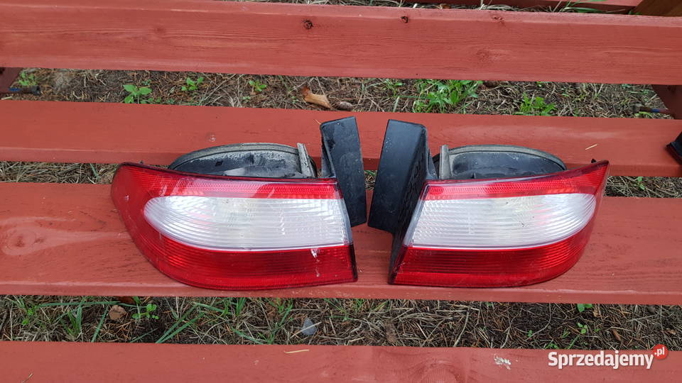 lampy tył renault Laguna II HB w błotnik Szczecin sprzedam