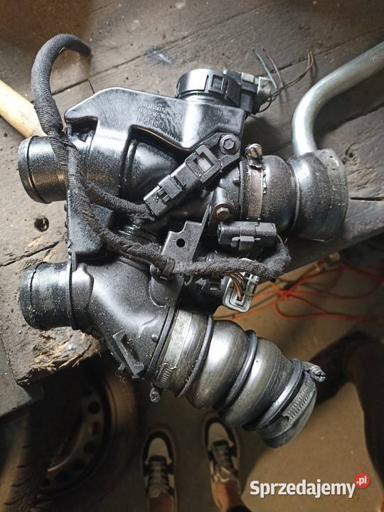 Przepustnica Citroen C4 C5 Peugeot 307 407 16HDI Pozostałe sprzedam