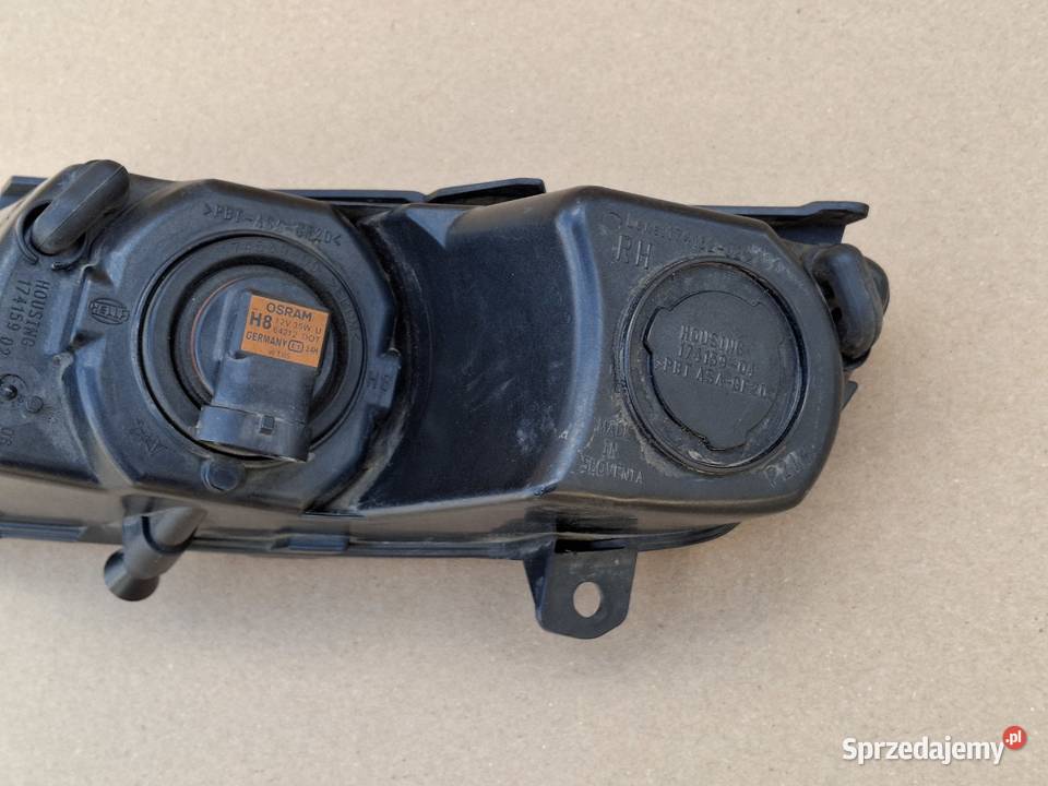 VW POLO 6R HALOGEN PRAWY LAMPA PRZECIWMGIELNA Lampy przeciwmgielne