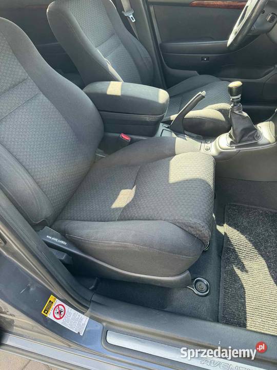 Toyota Avensis 2006r 22 diesel 177