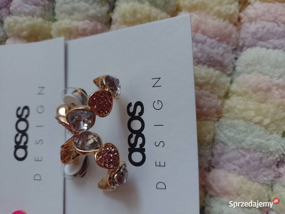 ASOSSubtelneBogato zdobione kolczyki serca z Dla kobiet Kraków