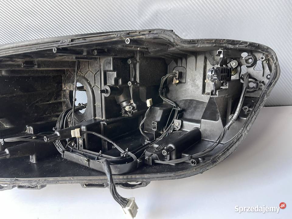 BMW G20  G21 LEWA OBUDOWA FULL LED 948170106 Ostroróg sprzedam