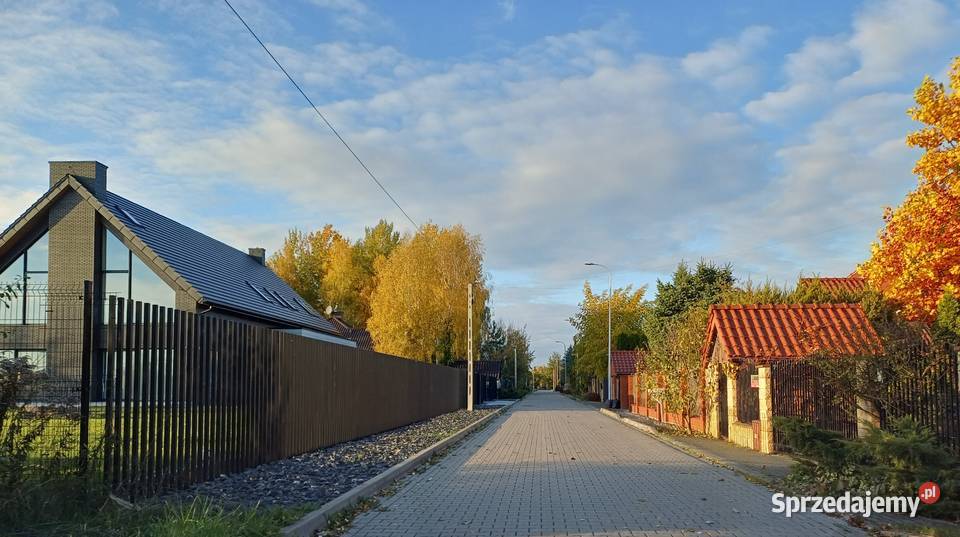 Działka 1050 m Rusiec cisza szkoła 700 m media 3 494zł/m2