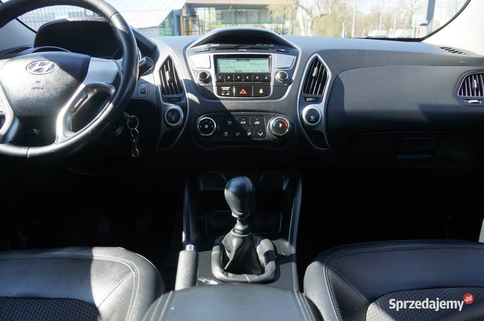 Hyundai ix35 17 Diesel 116 Klimatyzacja Półskóra lakier metallic Nowy Sącz