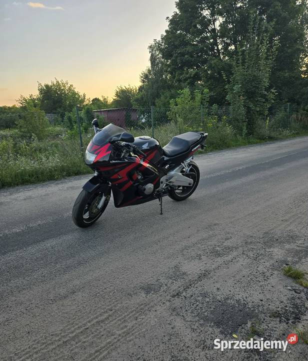 Honda CBR 600 przygotowana do sezonu zamienię