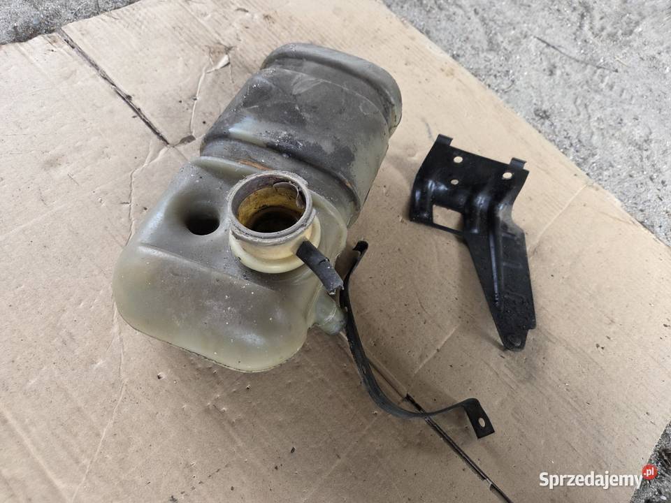 Skoda 105 zbiornik wyrównawczy z mocowaniami osobowe Gliwice