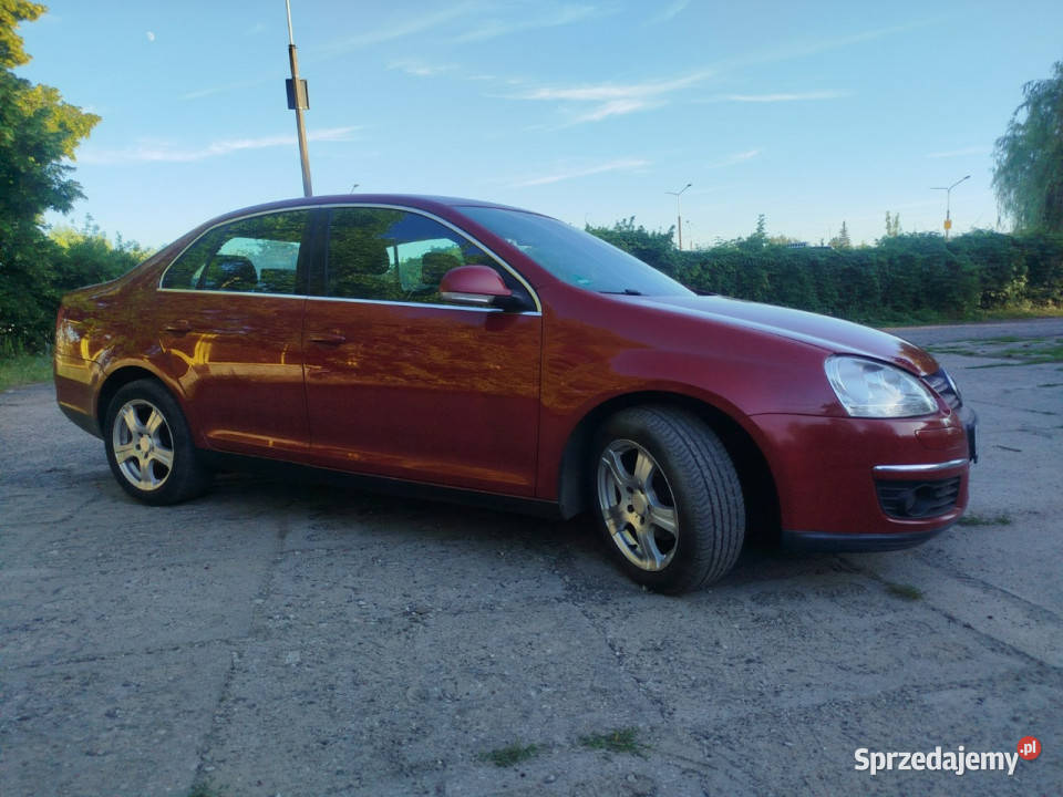 Volkswagen Jetta 16 MPI 8V benzyna Stan oplaty w 102KM Toruń