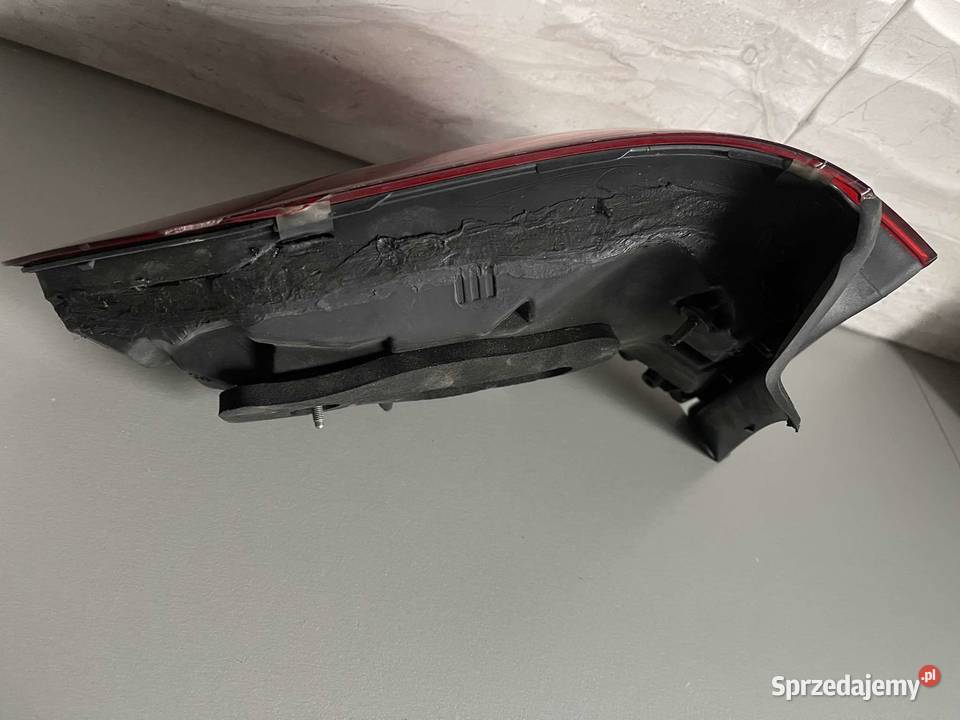 MERCEDES W212 LIFT PRAWA LAMPA TYŁ LED wielkopolskie Ostroróg sprzedam