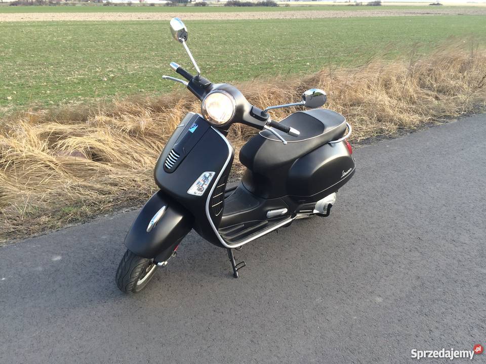 VESPA 125 ie GTS SUPER CZRNY MAT OKAZJA NOWA pas napędowy wielkopolskie Gołuchów