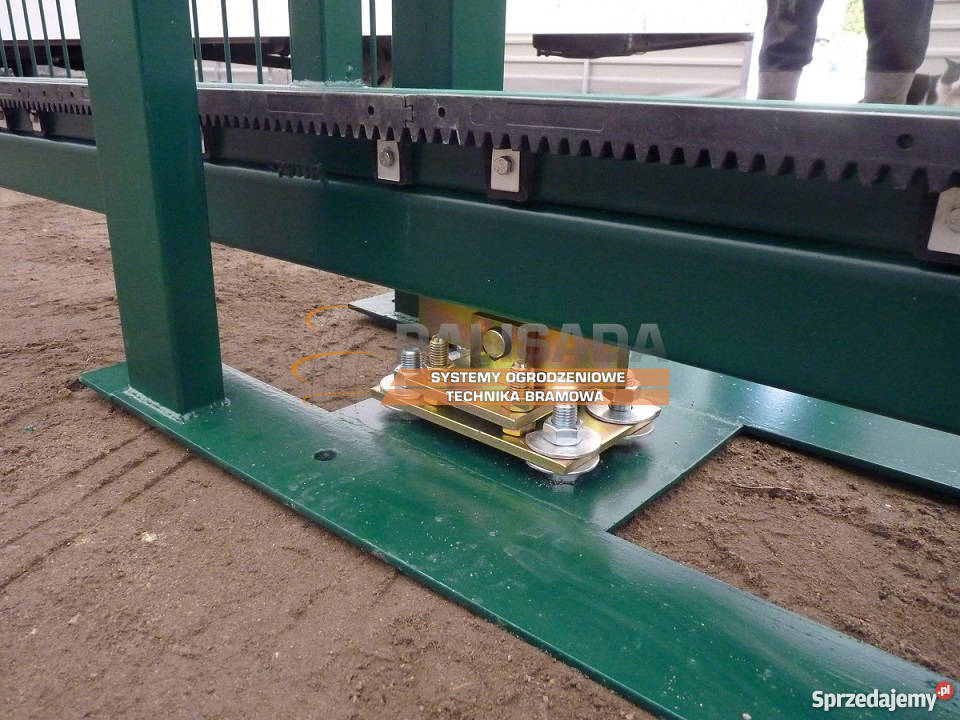 BRAMA PRZESUWNA 173 x 4 M OCYNKRAL BRAMY ocynk Gzin