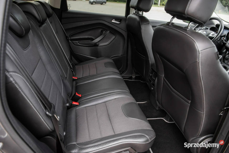 Ford Kuga Titanium Plus Super Stan Serwisowana Zwoleń sprzedam