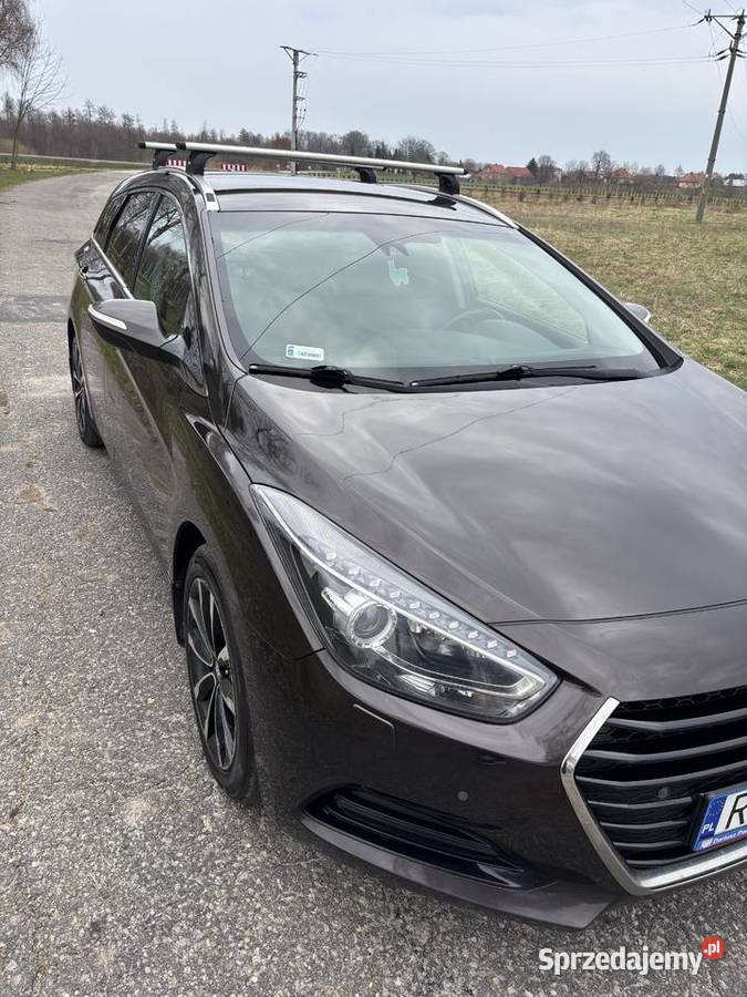 Hyundai i40 17 CRDi 141 automat polski salonu elektrochrom. lusterko wst. Nisko