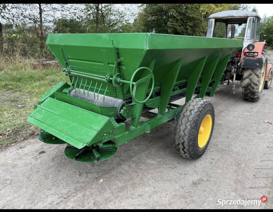 Rozsiewacz RCW 3 Świdnica sprzedam