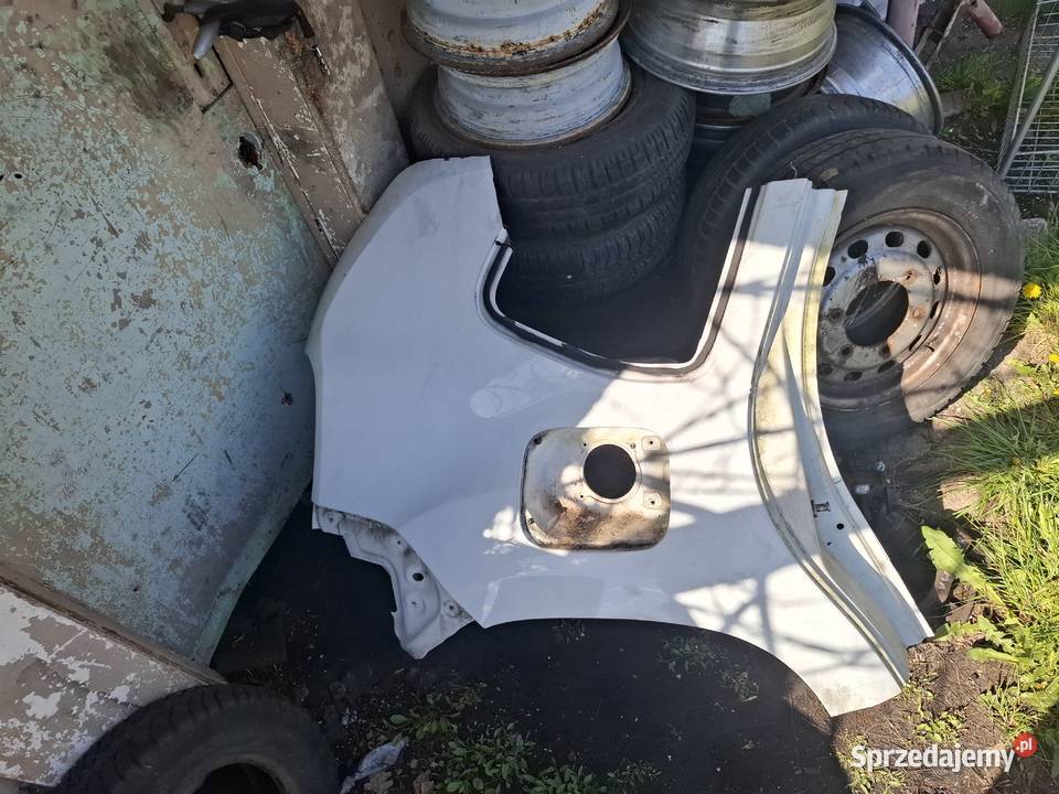 DACIA DUSTER I błotnik tył prawy osobowe Kielce