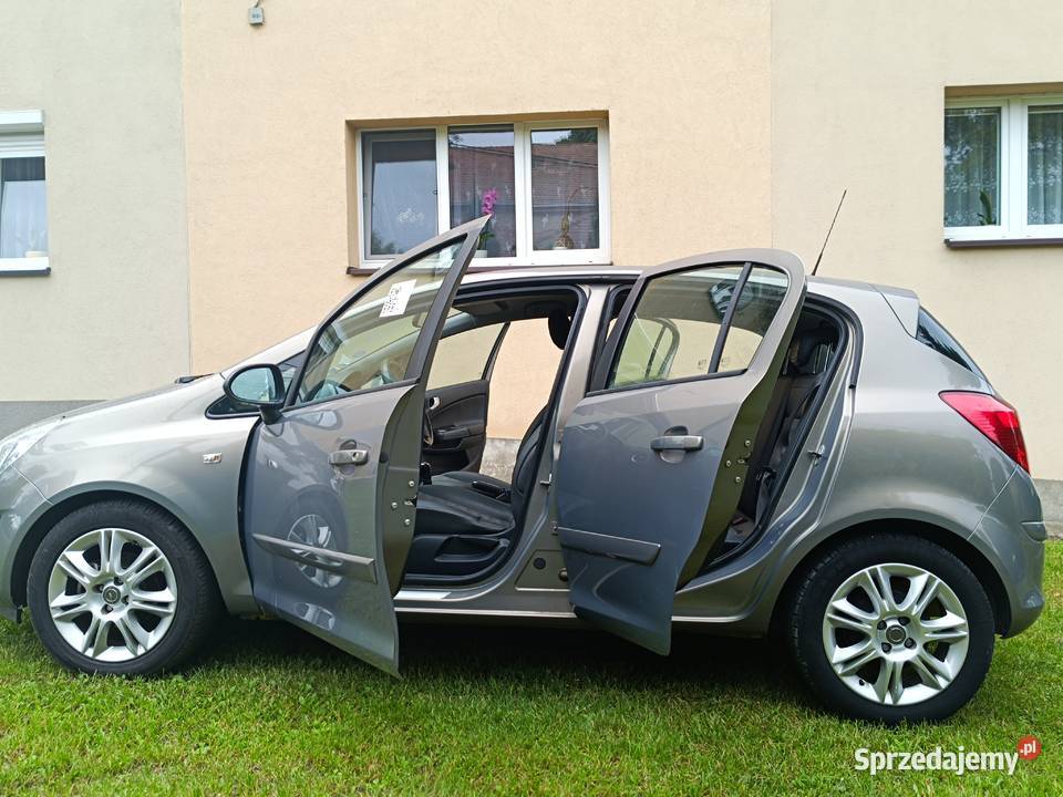 Opel Corsa 14 90 bęzyna bez turbo Góra Ropczycka