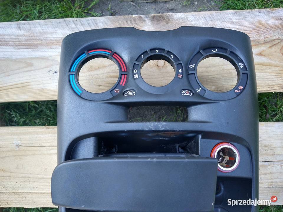 Panel Środkowy Konsola Popielniczka Gniazdo Fiat Wyposażenie wnętrza Radziszów