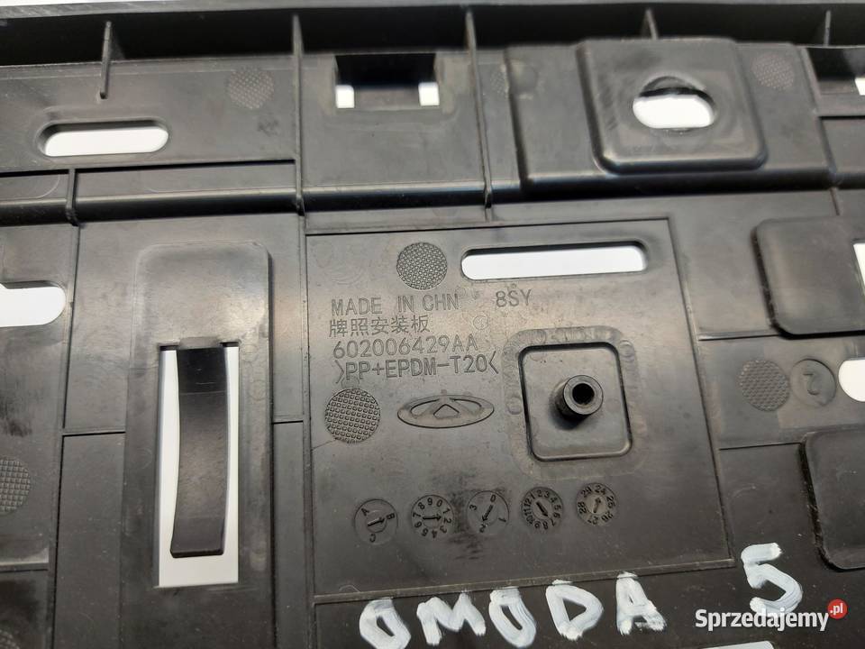 Chery Omoda 5 2024r ramka mocowanie tablicy sprzedam