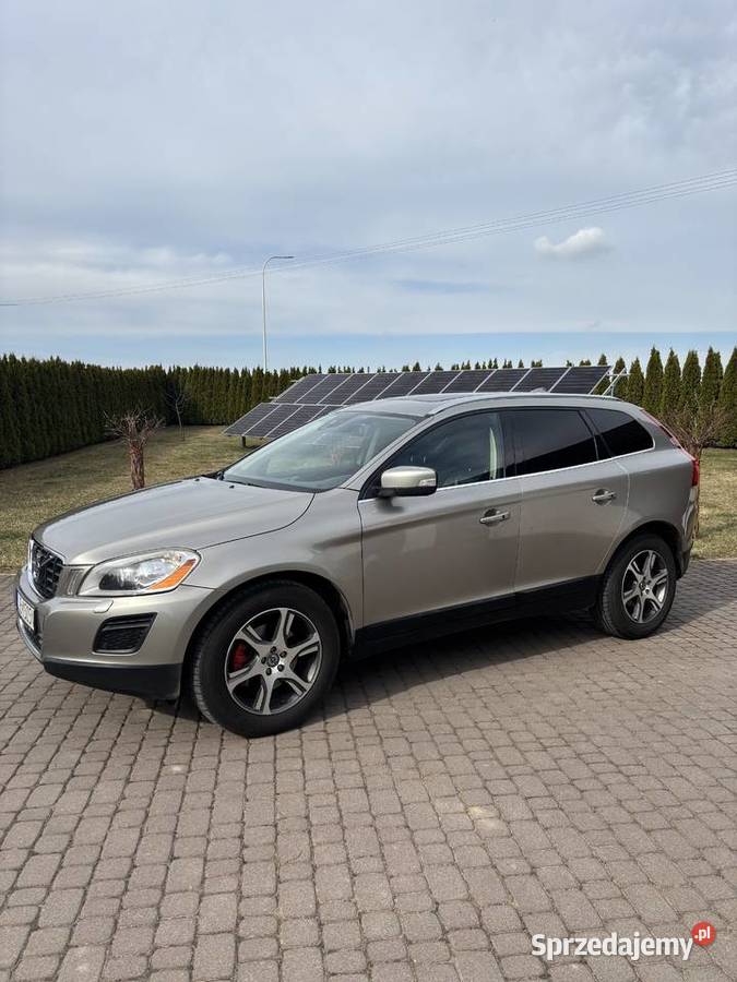 Volvo XC60 30T 304 LPG Napęd AWD 4x4 gniazdo USB Niemce