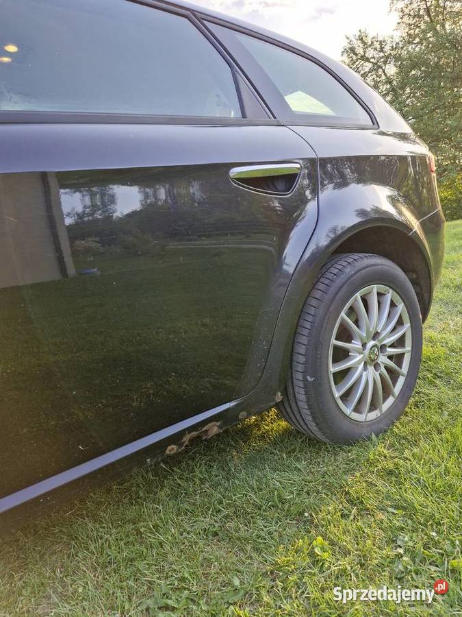 Alfa Romeo 159 Sportwagon kombi 19 JTDM 150 110 Krzeszów