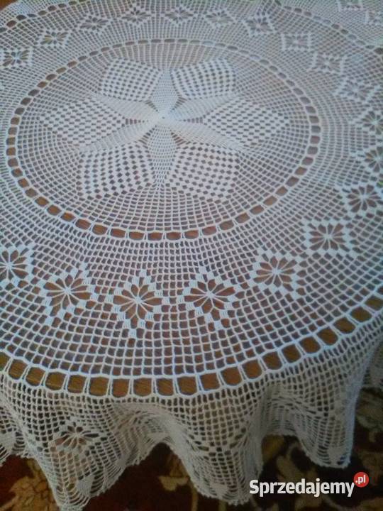 Obrus okrągły biały szydełkowy na szydełku sprzedam