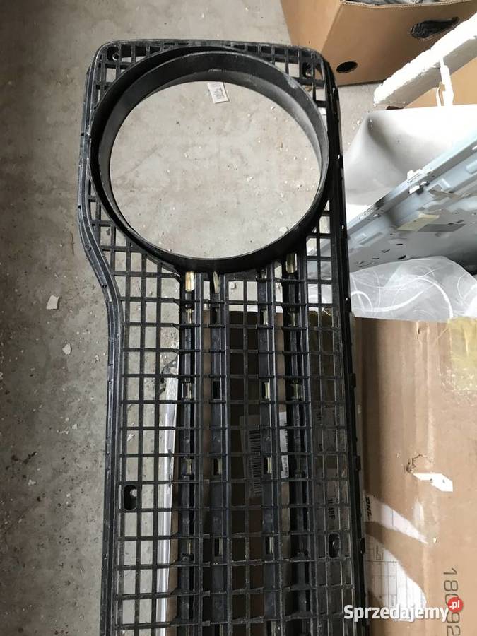 Grill atrapa FIAT 128 special 72r 100 sprawna Darłowo