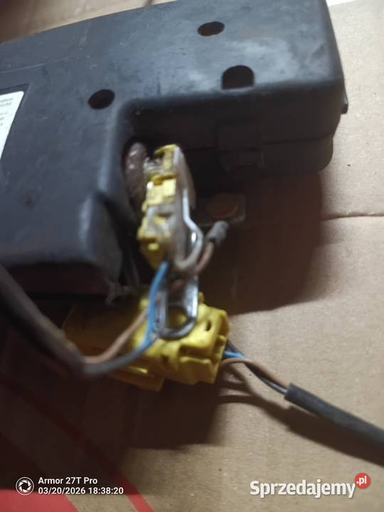 Poduszka przedniego fotela skoda octavia1 Krzywiń