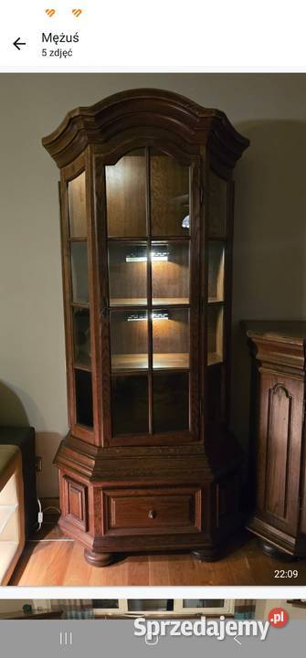 Do sprzedania drewniana witryna