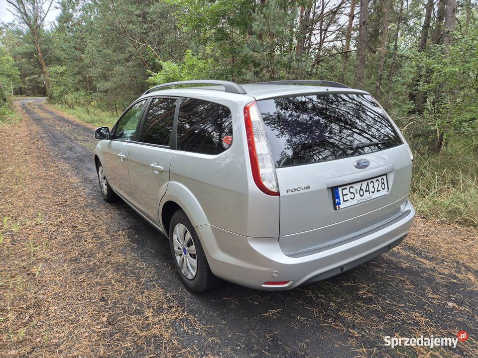 Ford Focus 16 Super stan Nowy olej rozrząd i benzyna łódzkie Skierniewice
