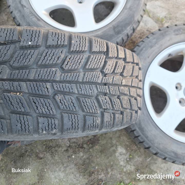 Koła z oponam i kapselkamii felgi oryginalne osobowe Gołków sprzedam