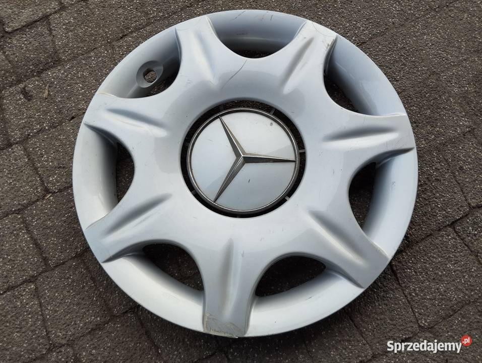 Kołpak Mercedes 15 2104010224