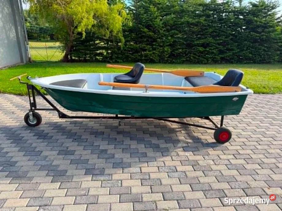 Łódka wędkarska rekreacyjna 30 m x 140 m gotowa Pozostałe Trzebiatów