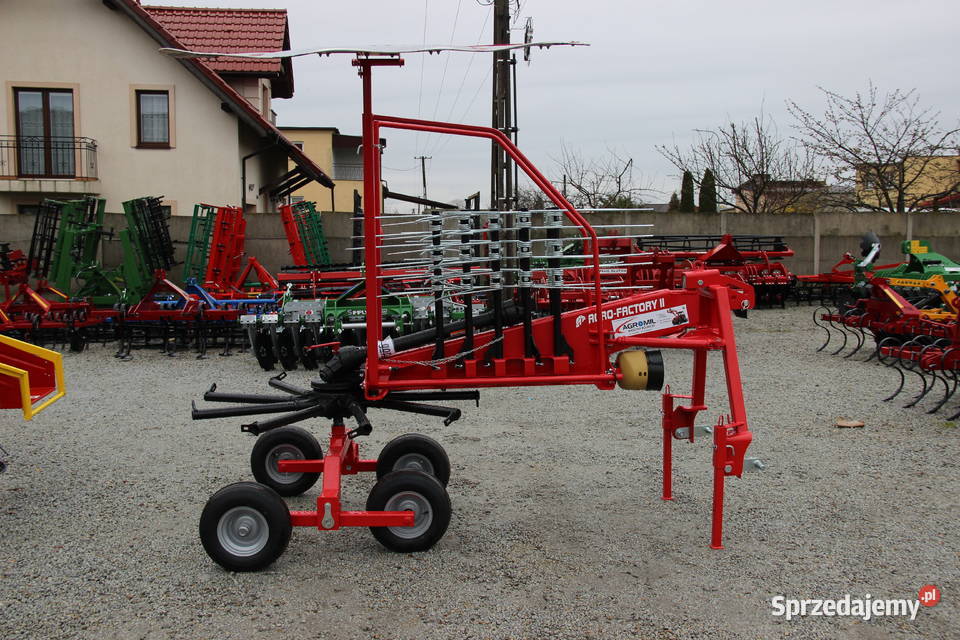Zgrabiarka karuzelowa AgroFactory KN350 KN420 Rogóźno