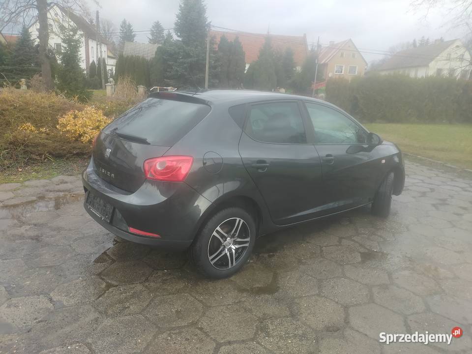 seat ibiza 1200 benzyna 2009r ekonomiczny stan b lakier metallic opolskie