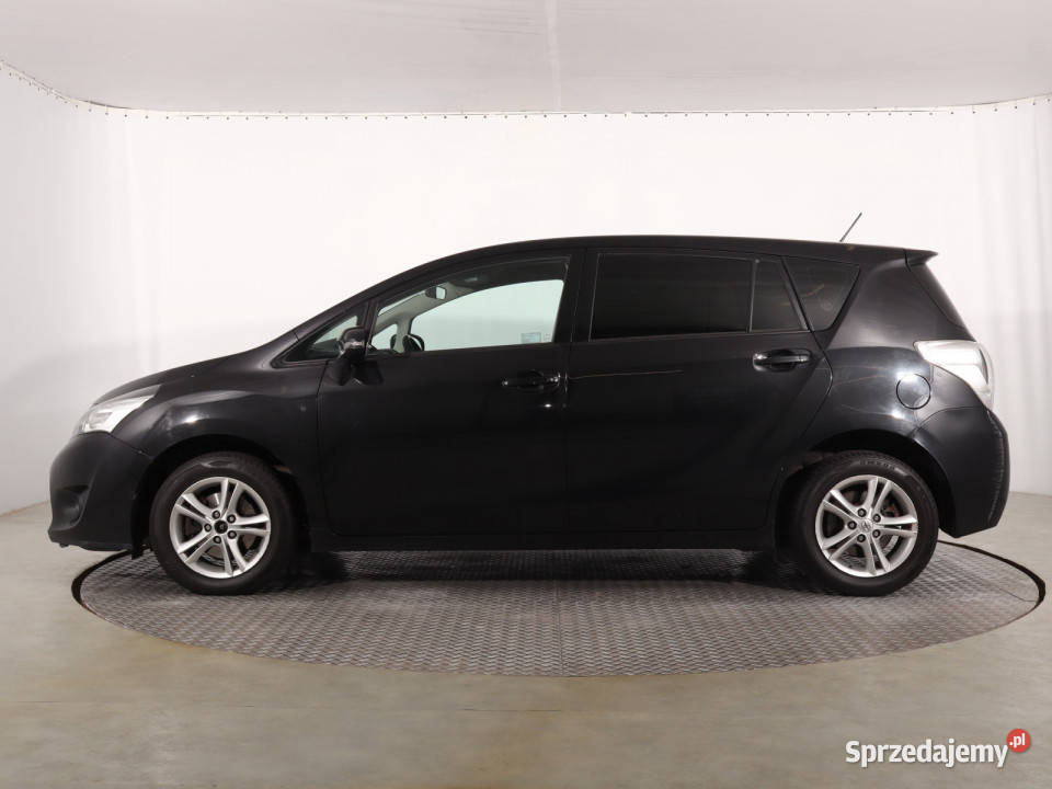 Toyota Verso 16 Valvematic hak Verso Katowice
