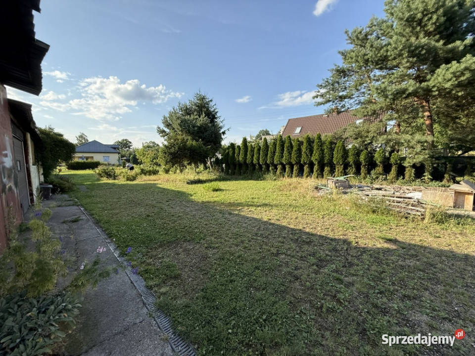 Mokry Dwór działka 225a z domem i budynkami gosp Liczba pokoi 8 Sprzedaż