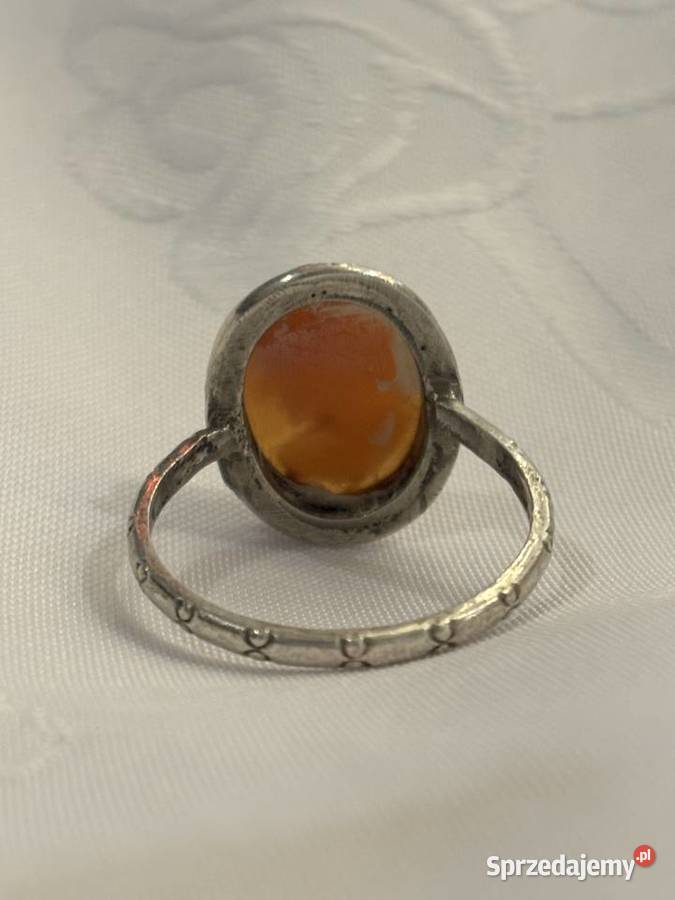 Srebrna Kamea z muszli małopolskie