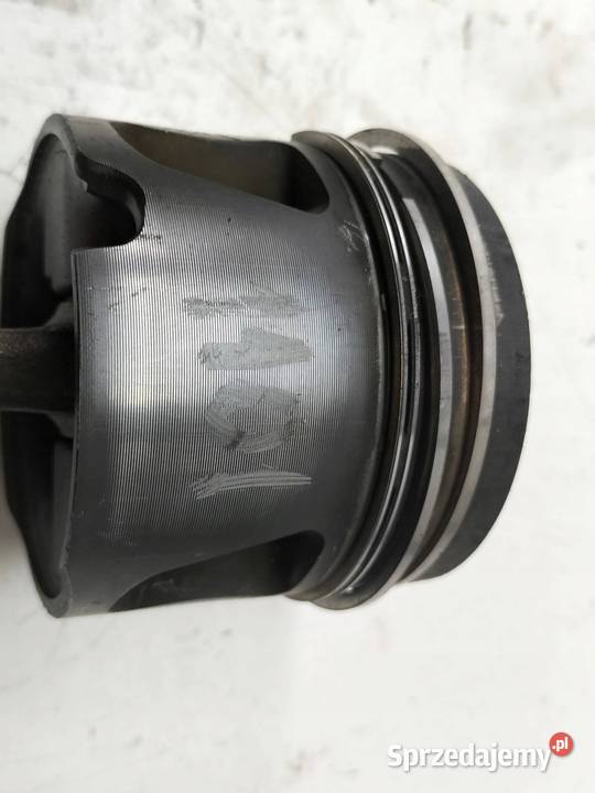 TŁOK KORBOWÓD 81L33 25 TDI Volvo V70 II 19992007