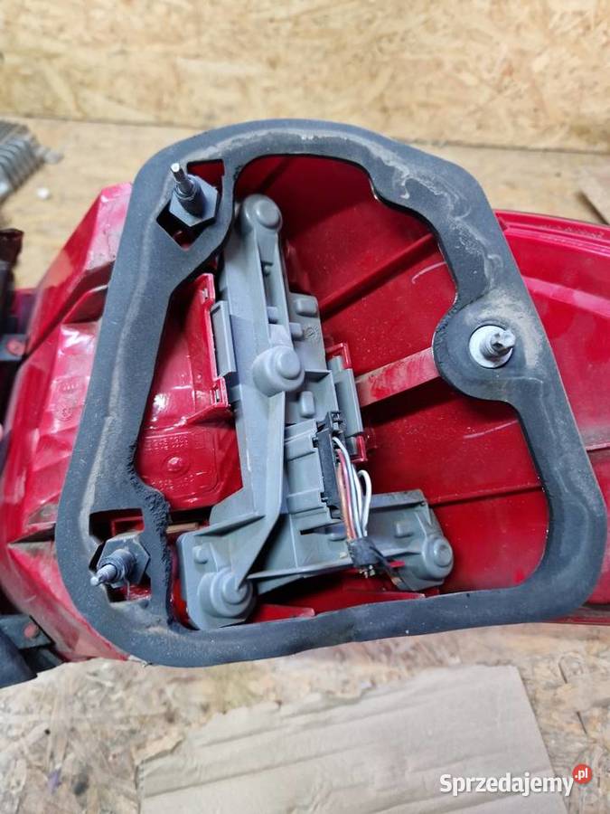 Vw golf 5 kombi lampa lewy tył tył lewy dolnośląskie Złotoryja