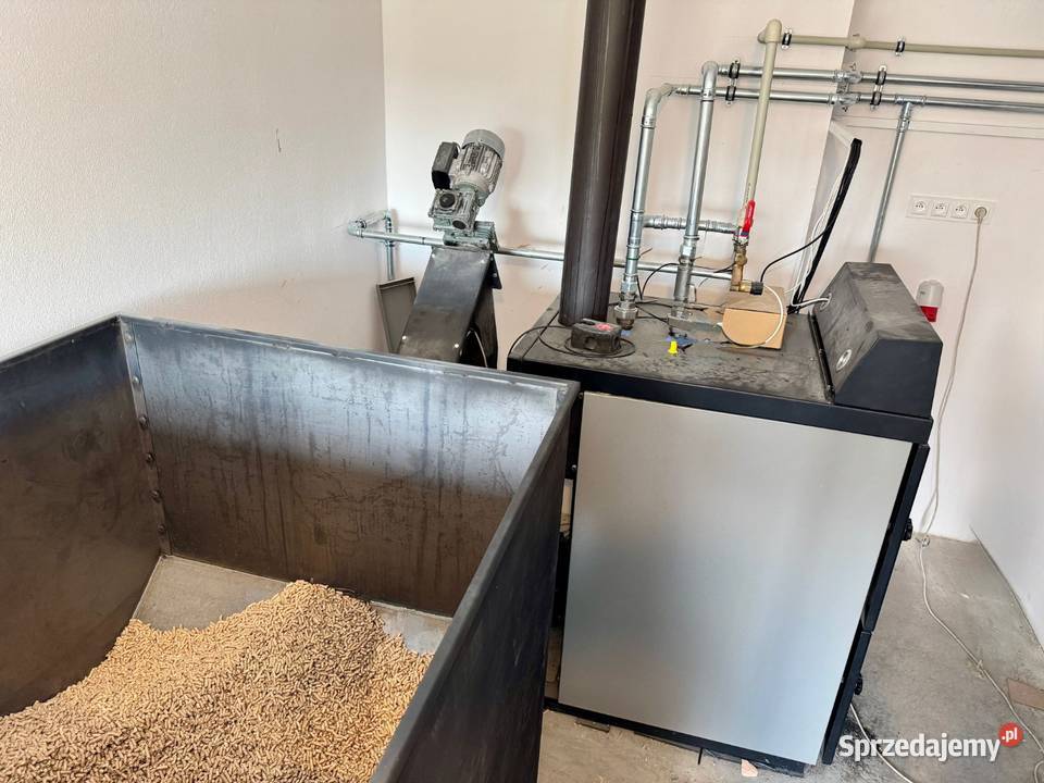 Piec kocioł co na trociny zrebki drzewne 150 kW Kotły i Piece CO