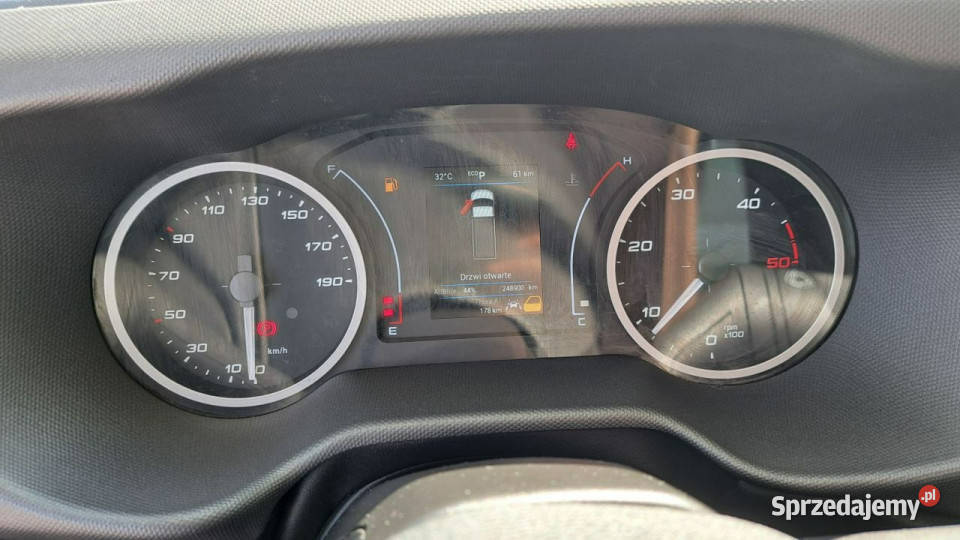 Iveco Daily 70C18 V H HIMATIC E6e 72t Grójec