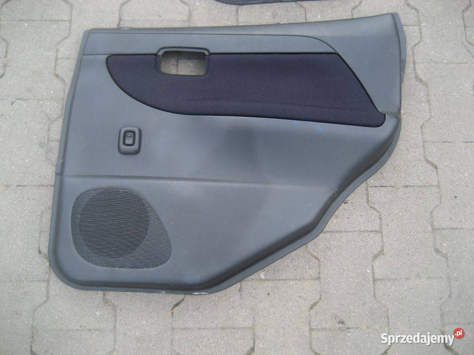 daihatsu sirion 0205r tapicerka drzwi tył prawa Rakoniewice