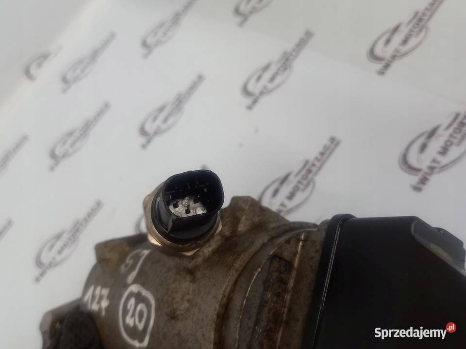 JEEP GRAND CHEROKEE 30 CRD 642980 215 zawór EGR Silniki i osprzęt